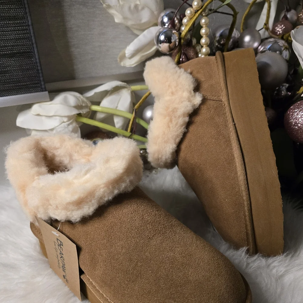 BEARPAW Chestnut Ankle  Women Boots New